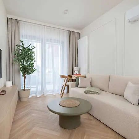 Piekny Z Balkonem, Parkingiem Oraz Silownia By Renters * Katowice