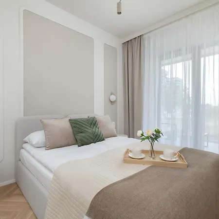 Piekny Z Balkonem, Parkingiem Oraz Silownia By Renters Appartement Katowice